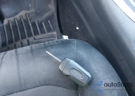 2014 Ford Fusion Se z USA, uszkodzony, nr VIN 1FA6P0H78E5365856